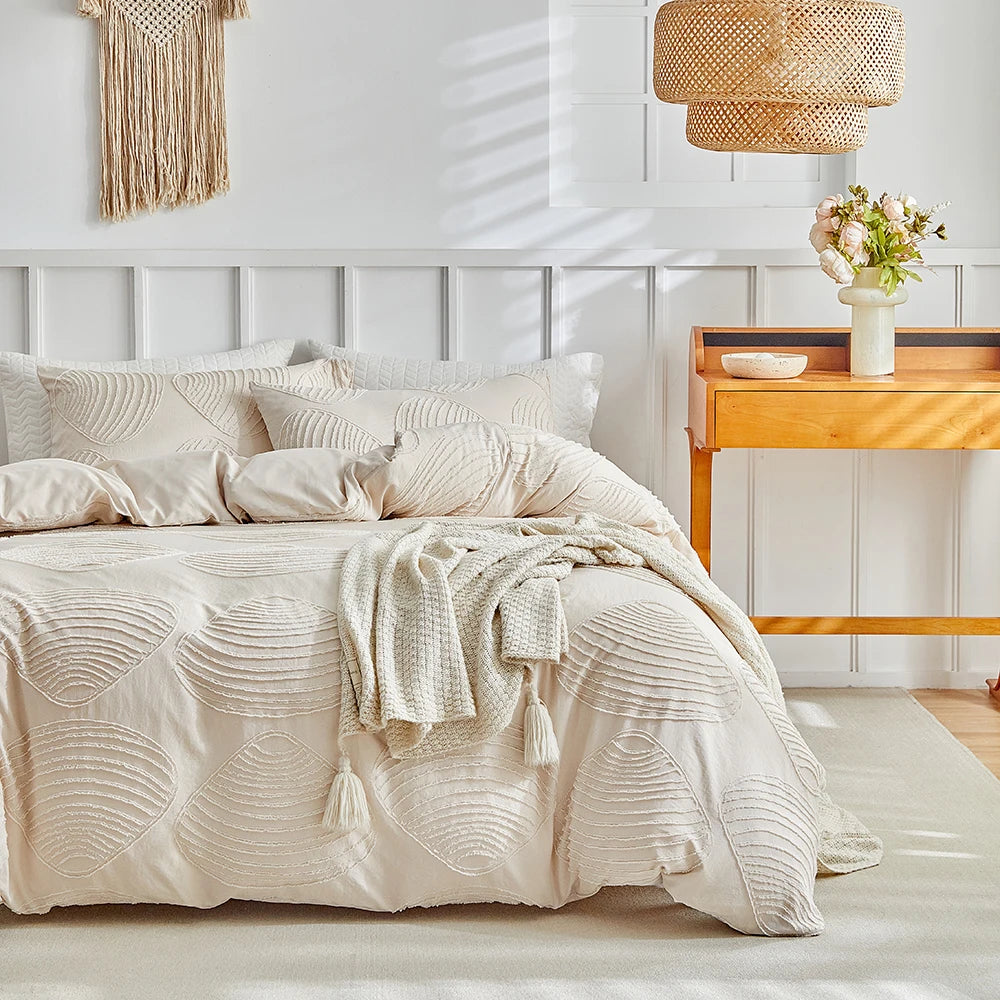 100% Polyester Home Bedding Quilts Cover+ Pillow case  Jacquard Cut Fabric. US EU Drop Shipping Clipping & Carving 3pcs Duvet Cover Set