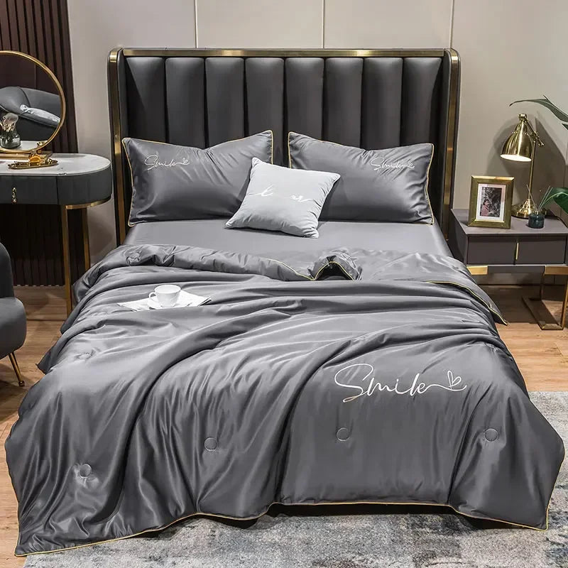 Cool Set 100% Washed Silk Summer Quilt Embroidery Smooth Ice Cooling Comforter for Bed Silky Solid Blanket Soft Cool Summer Blanket