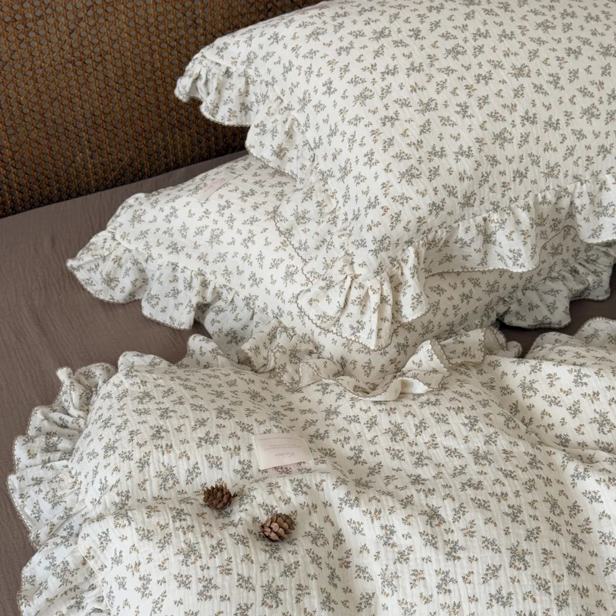 Cozy Princess Ruffle Edge Gauze 100% Cotton Pillow Case Breathable Duvet Cover Without Filler 3PCS Floral Home Bedding Set