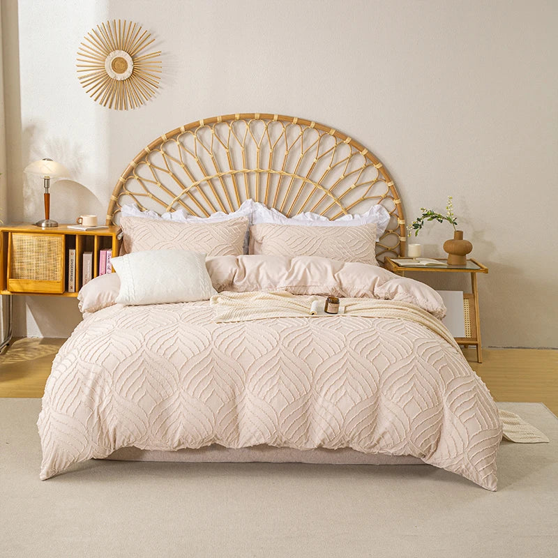 Smooth 3pcs Cutting flower Bedding Set with Zip Closure - Polyester, All-Season Comforter Set (Comforter & Pillow Shams Not Included)