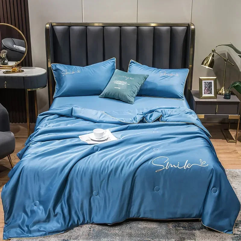 Cool Set 100% Washed Silk Summer Quilt Embroidery Smooth Ice Cooling Comforter for Bed Silky Solid Blanket Soft Cool Summer Blanket