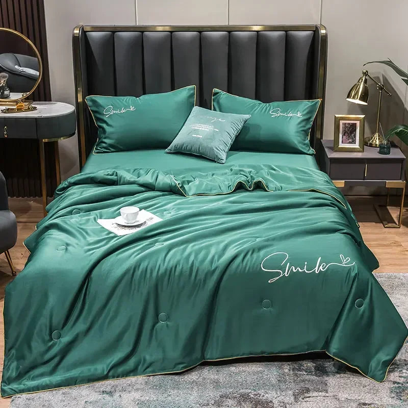 Cool Set 100% Washed Silk Summer Quilt Embroidery Smooth Ice Cooling Comforter for Bed Silky Solid Blanket Soft Cool Summer Blanket