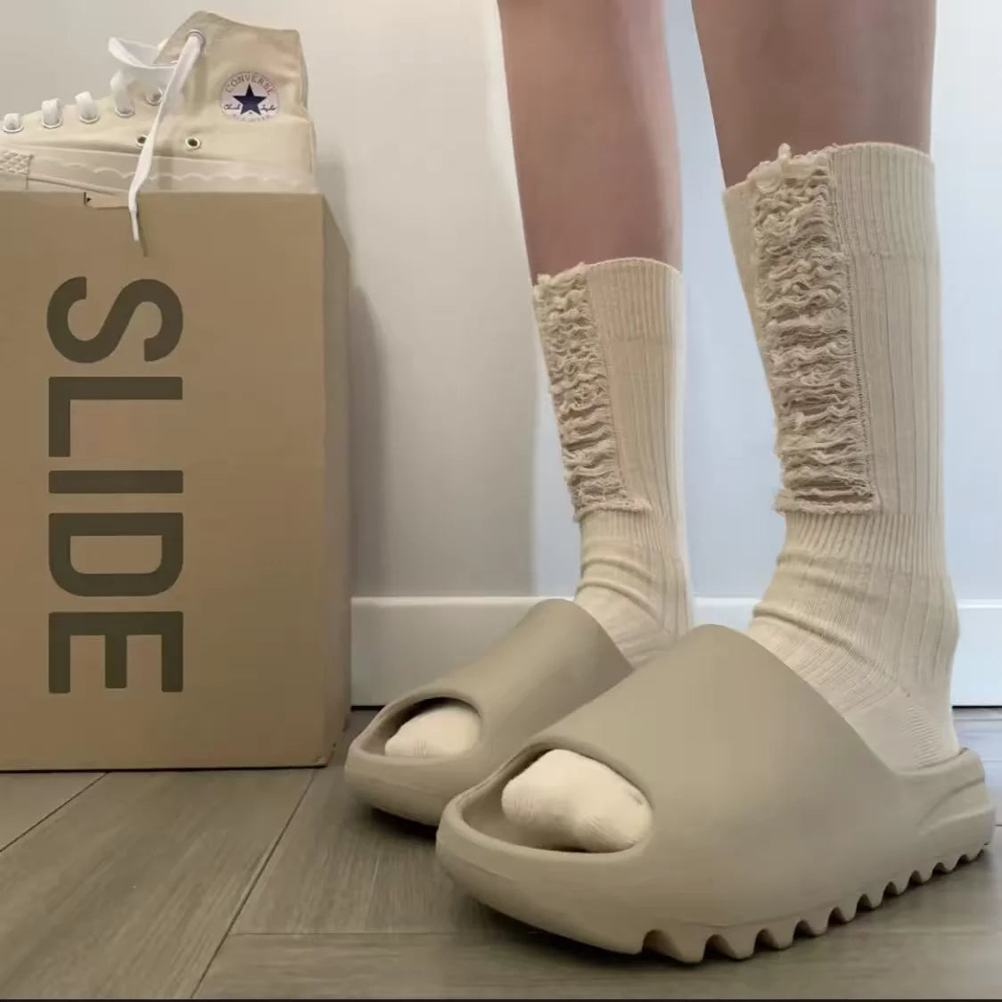 Unisex Summer  Sandals Casual Beach Shoes Soft Bottom Slides Thick Platform EVA Anti-Slip Home Slippers