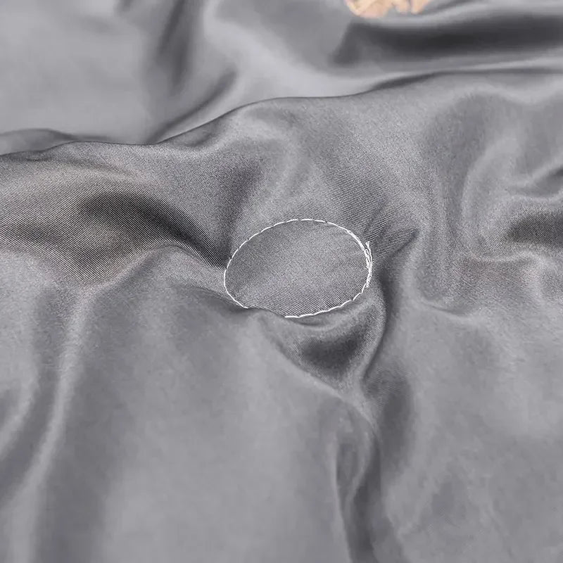 Cool Set 100% Washed Silk Summer Quilt Embroidery Smooth Ice Cooling Comforter for Bed Silky Solid Blanket Soft Cool Summer Blanket