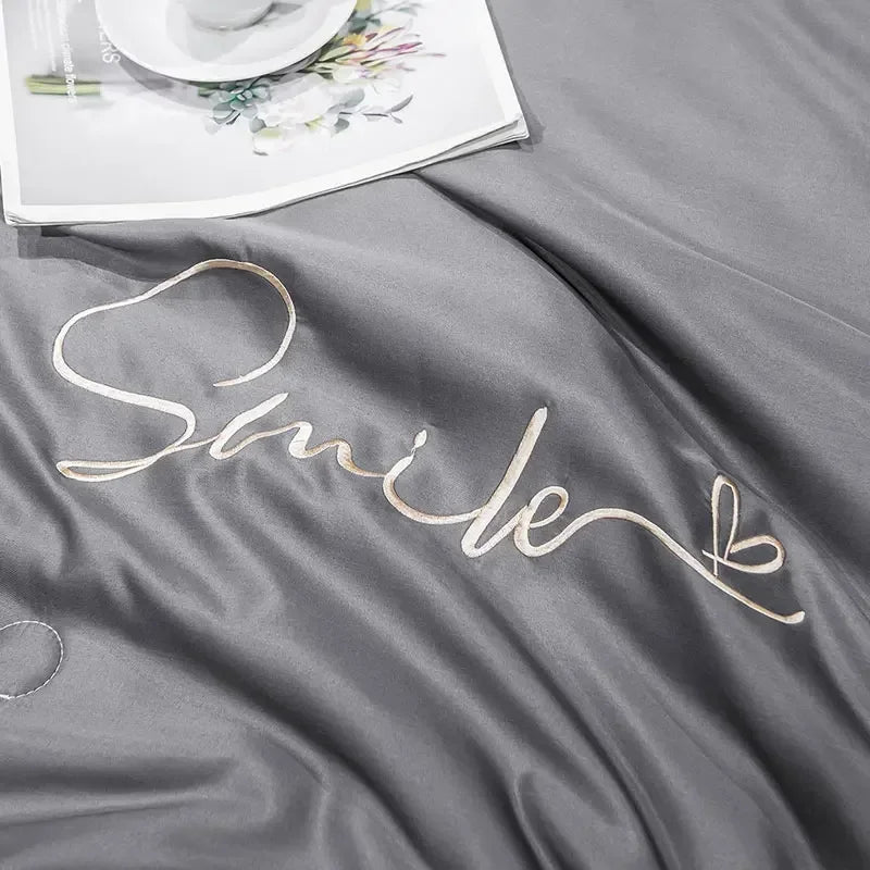 Cool Set 100% Washed Silk Summer Quilt Embroidery Smooth Ice Cooling Comforter for Bed Silky Solid Blanket Soft Cool Summer Blanket