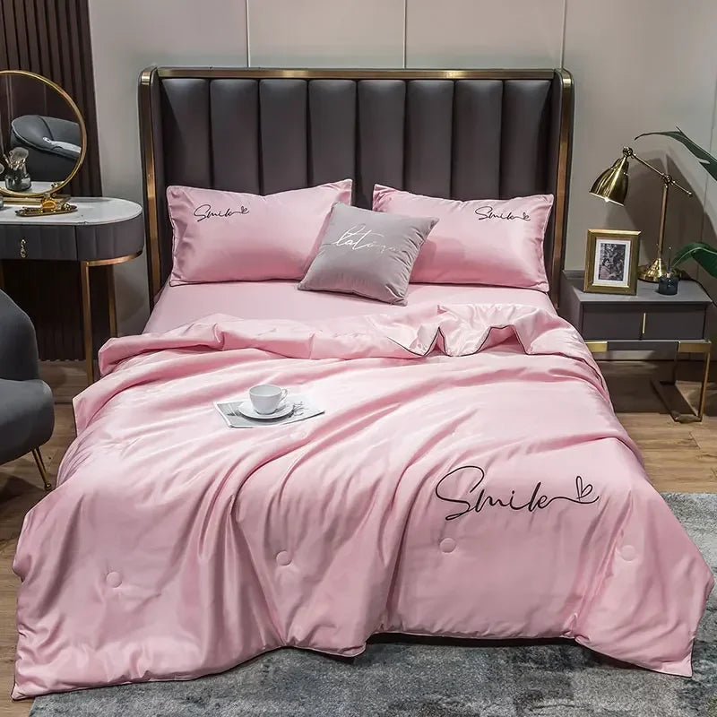 Cool Set 100% Washed Silk Summer Quilt Embroidery Smooth Ice Cooling Comforter for Bed Silky Solid Blanket Soft Cool Summer Blanket